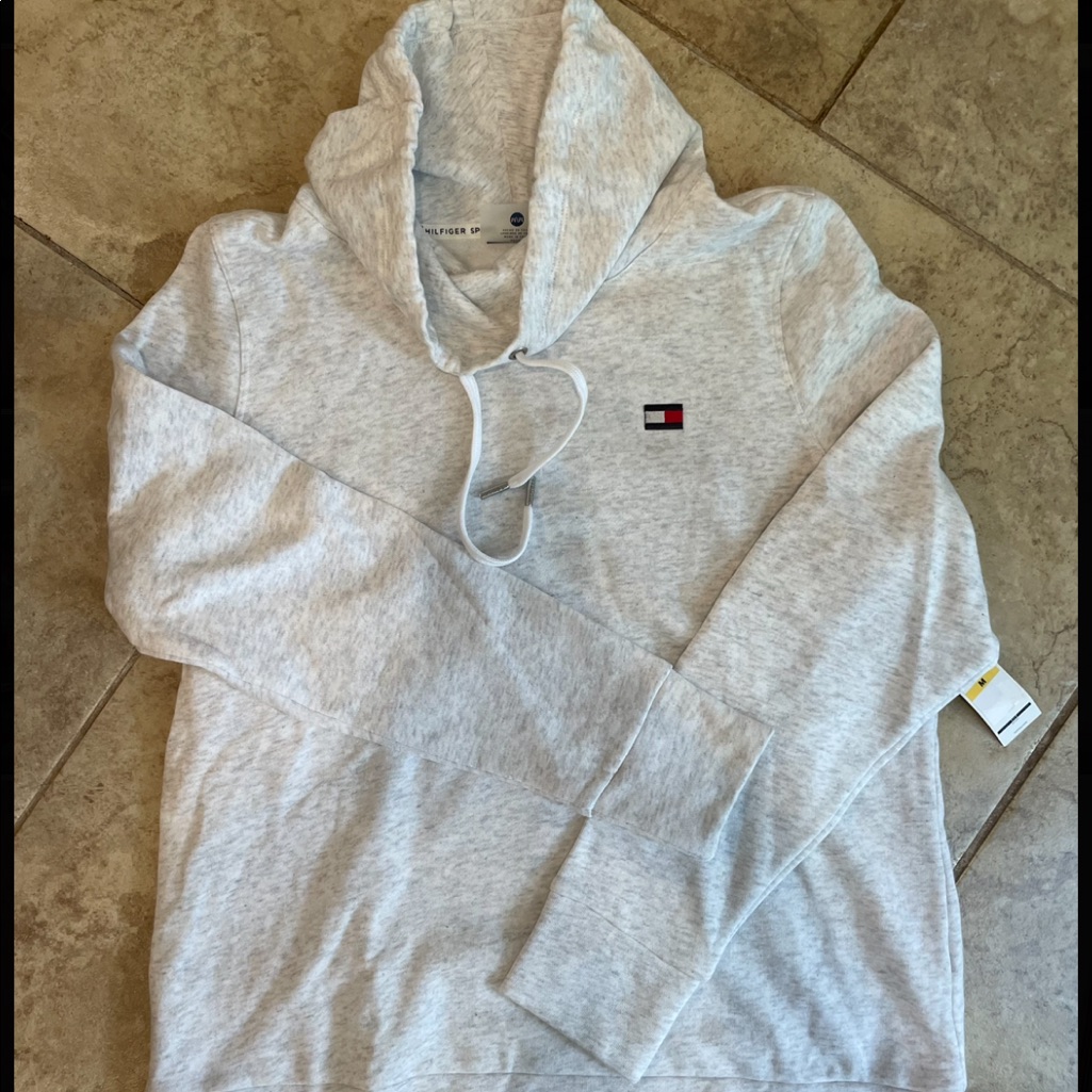 Brand Nw Tommy Hilfiger Sweatshirt